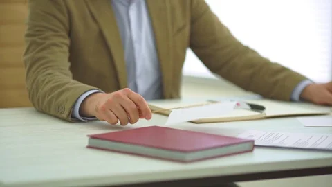 The businessman is interviewing. slow motion Stock Footage 105200322