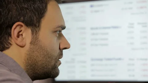 Businessman looking worried Stock Footage 45098521