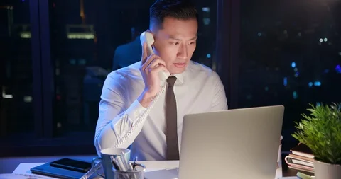 Businessman overtime work Video stock 110801367