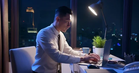 Businessman overtime work Video stock 110805876