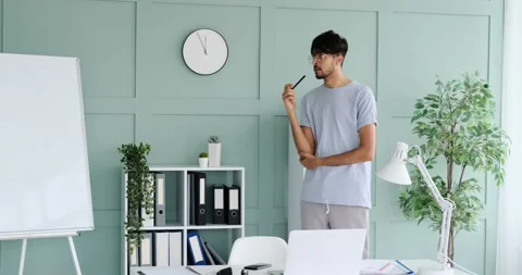 Businessman thinking for a solution to his problem Stock Footage 168315452