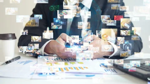 Businessman touch screen smartphone. Stock-Footage 134853302
