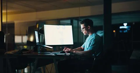 Businessman, typing and computer screen with laptop at night for testing Foto stock