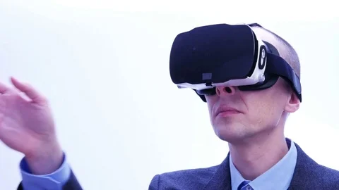 Businessman typing on virtual touch screen - 4 K Stock Footage 71211979