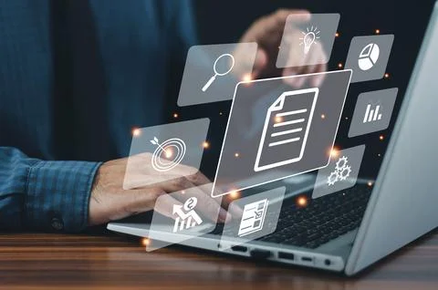 Businessman using computer for DMS documents management and ERP software fo.. Foto stock