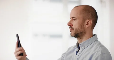 Businessman using facial recognition technology Stock Footage 85322656