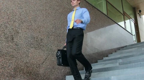 Businessman walking Stock Footage 11664839