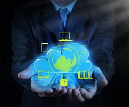 Businessman working with a cloud computing diagram on the new computer 스톡 일러스트