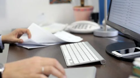 Businessman Working on the Computer in the Office Video stock 47977676