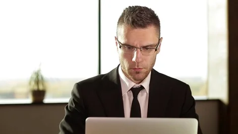 Businessman working with documents in the office Video stock 70838925