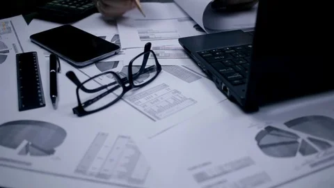 Businessman working with graphics Stock Footage 72471536