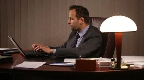 Businessman working with laptop Video stock 10956520