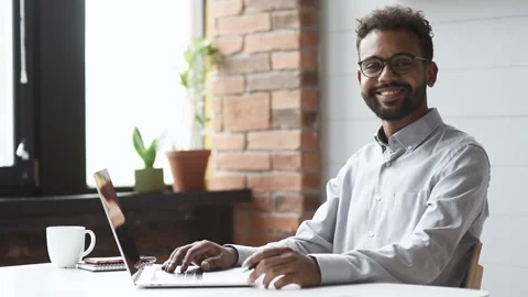 Businessman working in office using laptop computer Stock Footage 162540237
