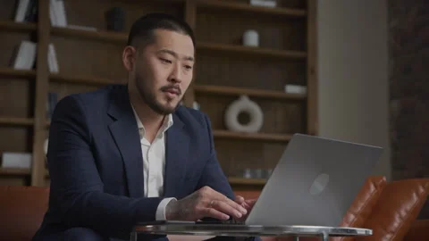 Businessman Working on Solution, man seeking resolution to the problem Stock Footage 241568642