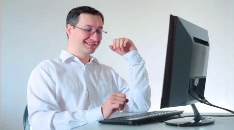 Businessman works at the computer Stock Footage 1008587