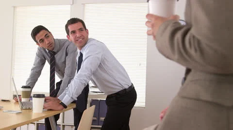 Businessmen working in the office Video stock 25541938