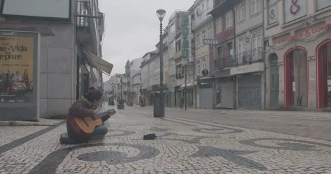 Busker Performs in Porto During Lockdown2 Stock Footage