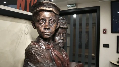 Bust of Soviet heroes  库存影片 89925061