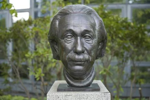  Büste Albert Einstein, Straße der Erinnerung, Spreebogen, Moabit, Mitte, . Foto stock