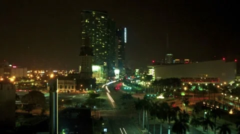Bustling Biscayne Blvd at night, timelapse Vídeo Stock 6935853