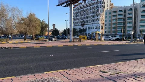 Bustling Urban Intersection in Kuwait City. Stock-Footage 303559118