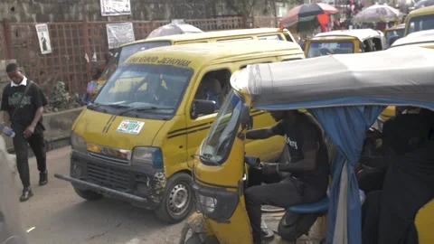 Busy area, Rush hour and Africa survival in nigeria 動画素材 249376177