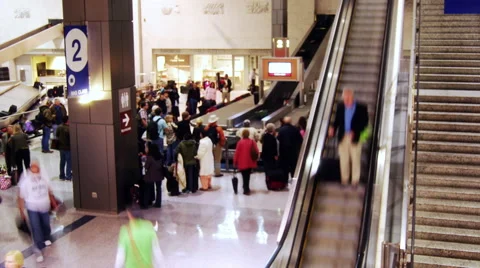 Busy Baggage Claim Stock-Footage 46627159
