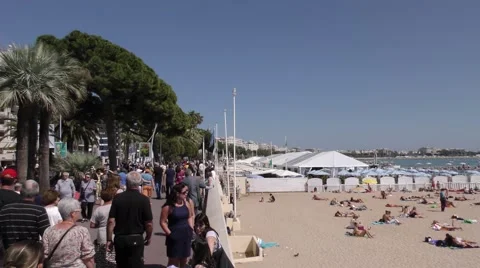 Busy beach/croisette Stock Footage 54640217