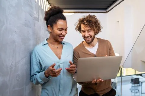 Busy business people, programmers software developer engineer working on Foto stock