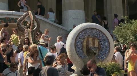 Busy entrance in Park Güell Stock Footage