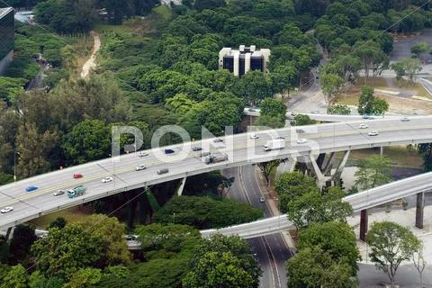 Busy freeway, singapore Stock Photos
