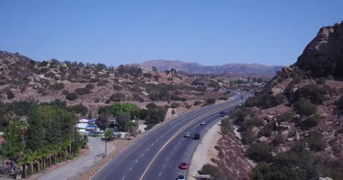 Busy highway 库存影片 279512962