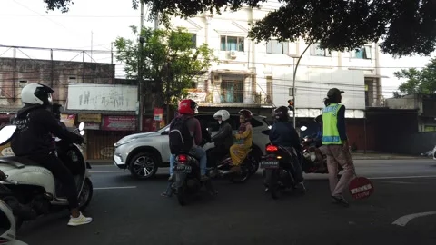 Busy highway intersection Stock-Footage 198313564