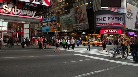 Busy intersection in New York Stock Footage 1052597
