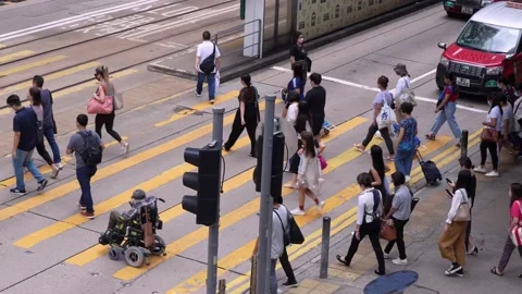 As busy as possible in Des Voeux Rd C Central,HK Stock Footage 196977511