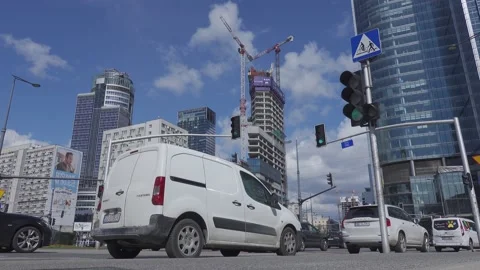 Busy roundabout Video stock 155024930