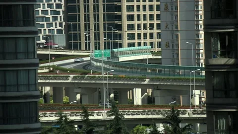 Busy Shanghai Highway Stockbeeldmateriaal 77698474