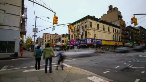 Busy streets corner in Chinatown in New York 库存影片 59796445