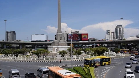 Busy Traffic and Sky Train Around Famous Victory Monument Statue 3 Video stock 89844501