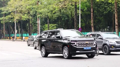 Busy Traffic Intersection in Hanoi 動画素材 304662085
