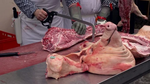 Butchering a pig 스톡 동영상 86190205