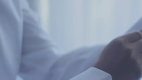 Button up cufflinks 動画素材 89268351