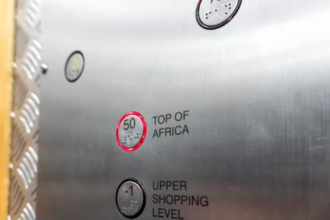 Button in the elevator indicating 50th floor named Top of Africa, Johannesbur Foto stock