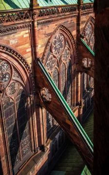 Buttresses and other Gothic elements of the tallest cathedral, Strasbourg. 库存照片