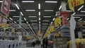 Buyer in supermarket (can be used for timelapse) HD Footage