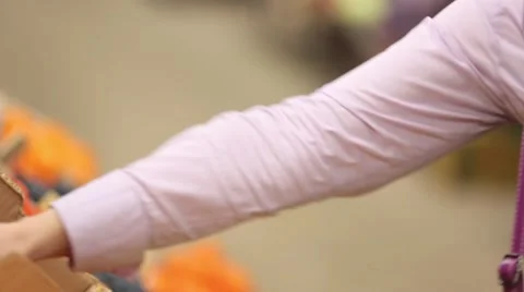 Buyer takes the hands of vegetables on the market Stock Footage 59335514