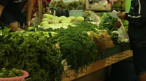 Buying Vegetables 스톡 동영상 8986603
