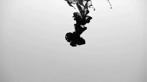 B&amp;W ink in water Stock Footage 31397756