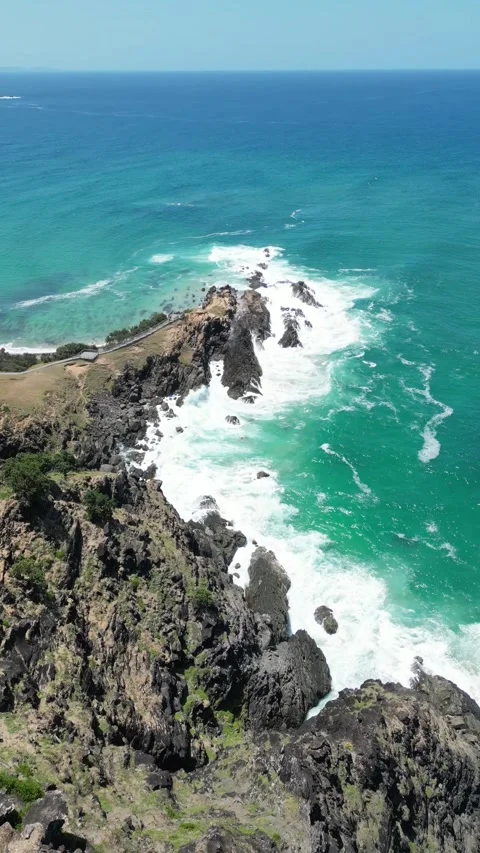 Byron Bay Flyover Waves Australia drone vertical HD 스톡 동영상 301295744