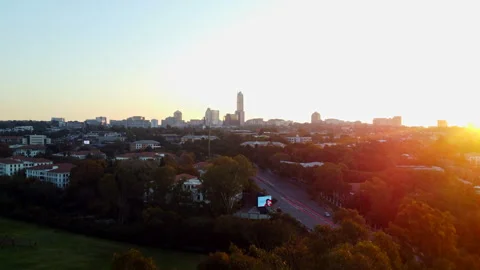 BZC0003 025 Stock Footage 327660351